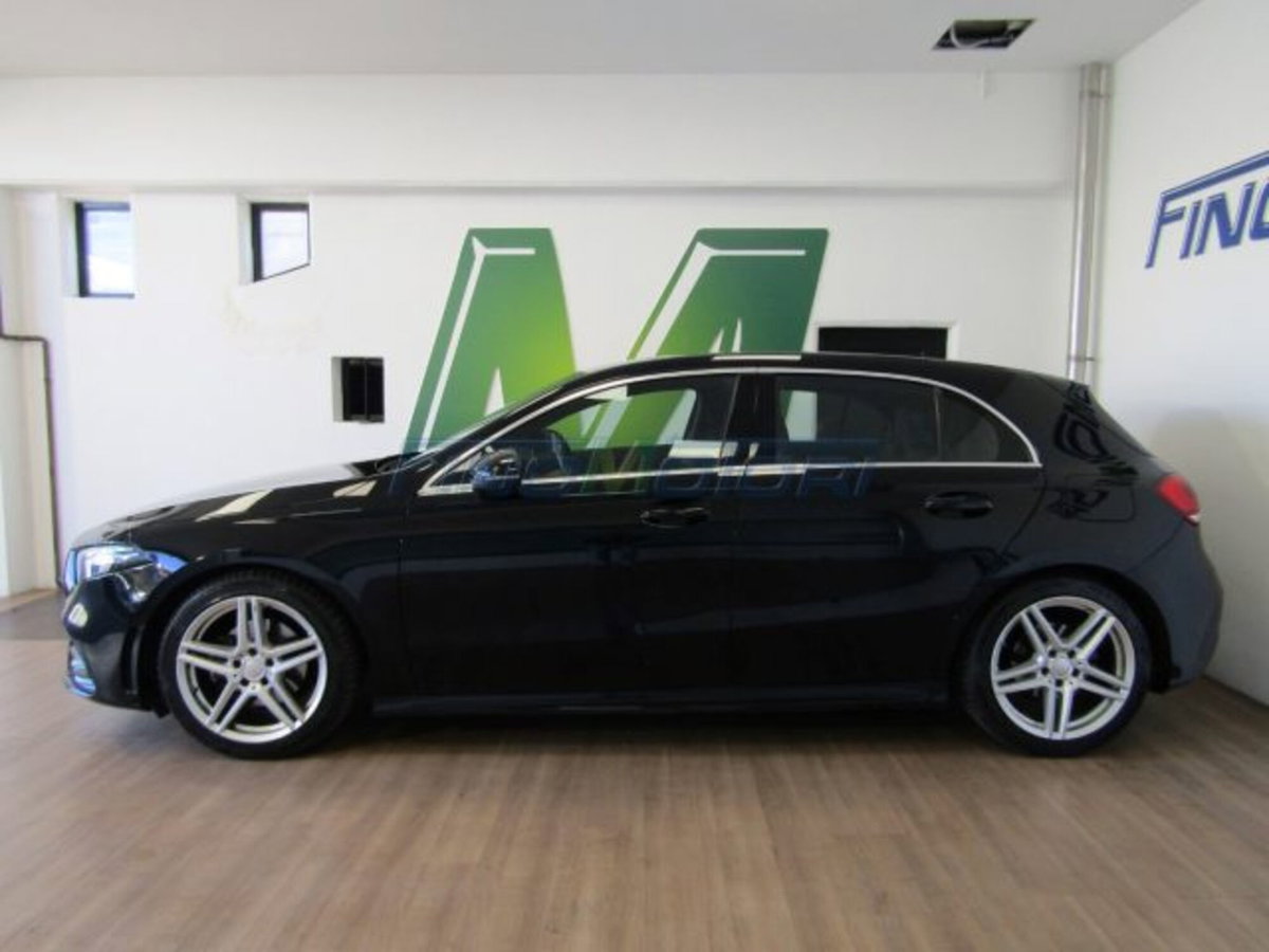 Mercedes-Benz Classe A Sedan 180 Automatic 4p. Executive (4)