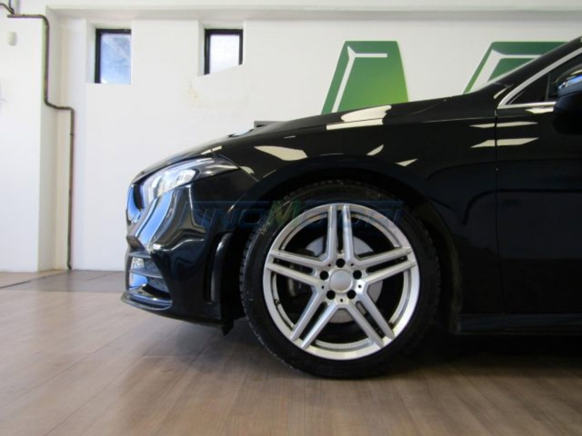 Mercedes-Benz Classe A Sedan 180 Automatic 4p. Executive (5)