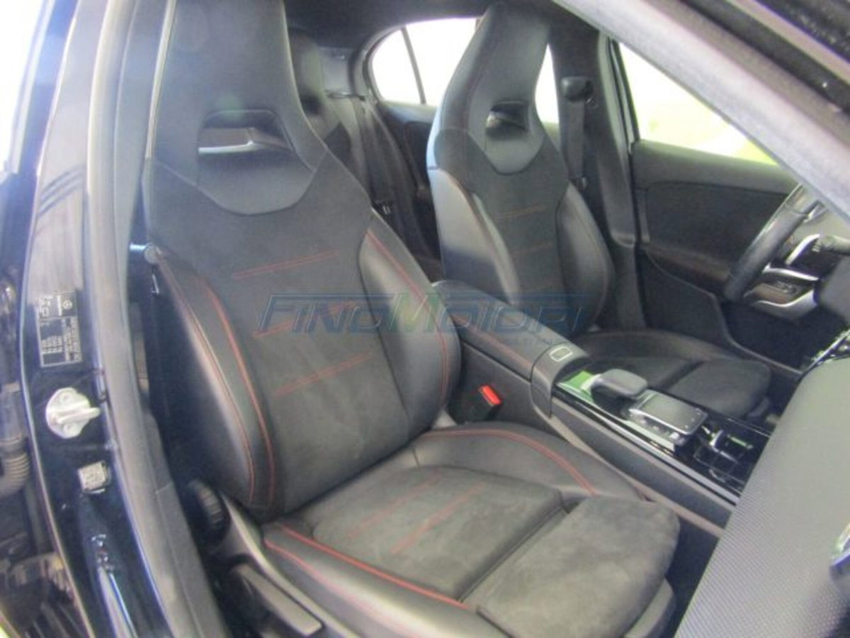 Mercedes-Benz Classe A Sedan 180 Automatic 4p. Executive (8)
