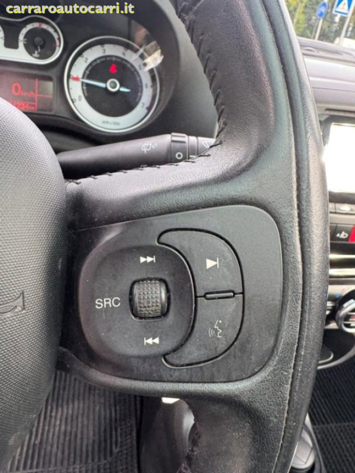Fiat 500L Living 1.3 Multijet 85 CV Lounge (14)