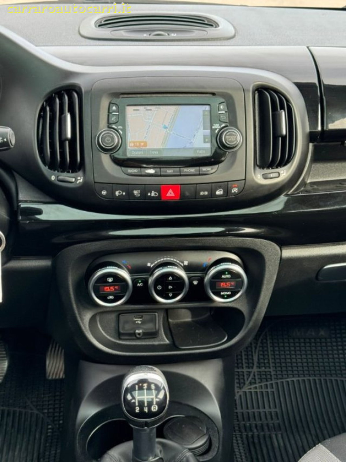 Fiat 500L Living 1.3 Multijet 85 CV Lounge (18)