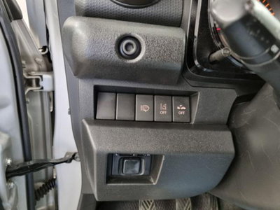Suzuki Jimny 1.5 5MT Top (12)