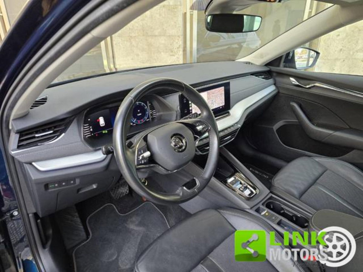Skoda Octavia Station Wagon 1.5 G-TEC DSG Wagon Style (4)