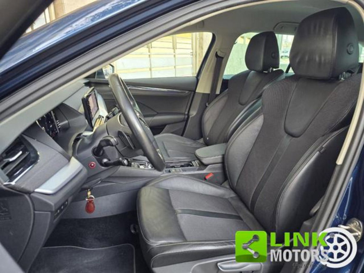 Skoda Octavia Station Wagon 1.5 G-TEC DSG Wagon Style (5)