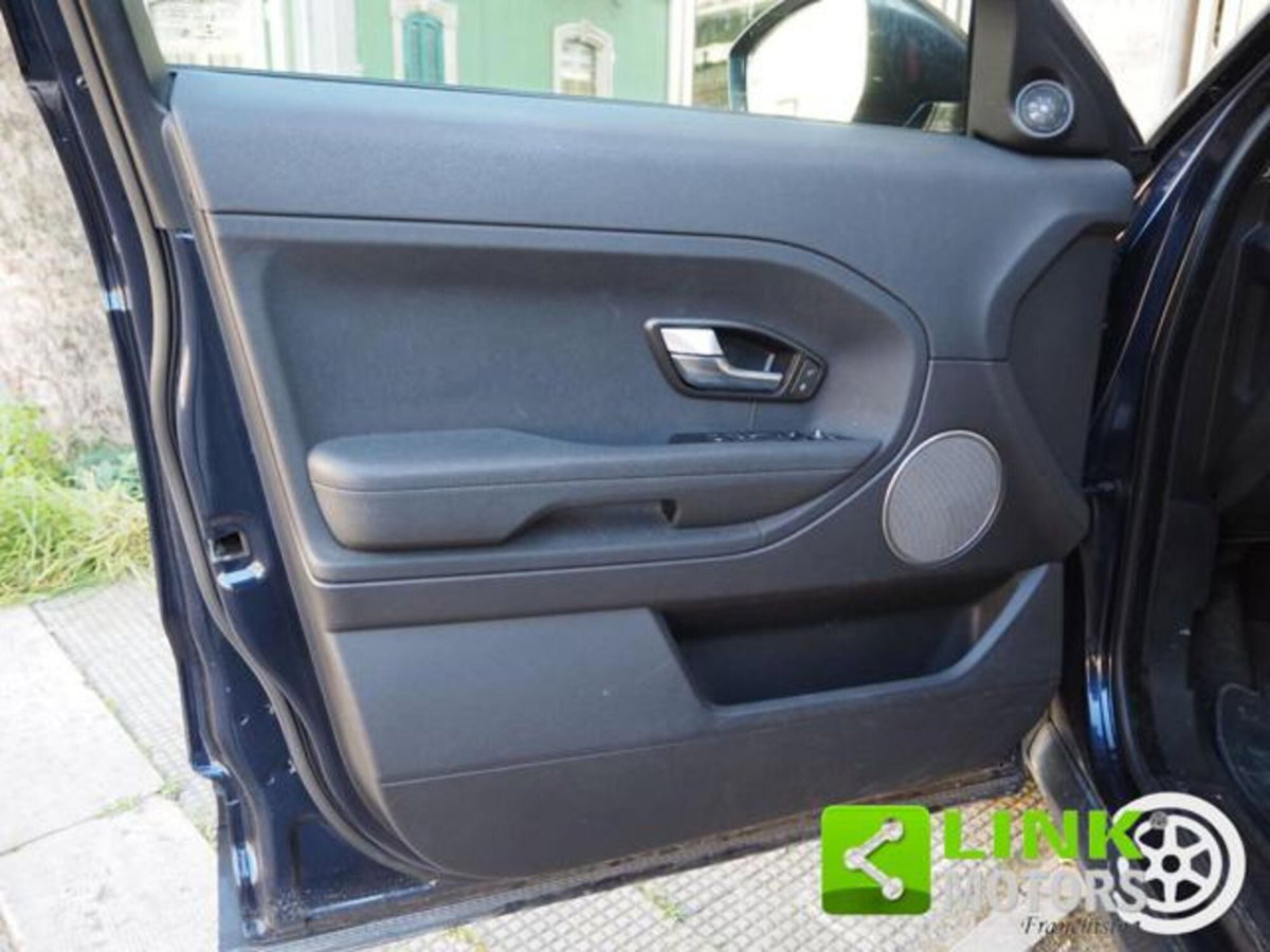 Land Rover Range Rover Evoque 2.2 TD4 5p. Prestige (19)