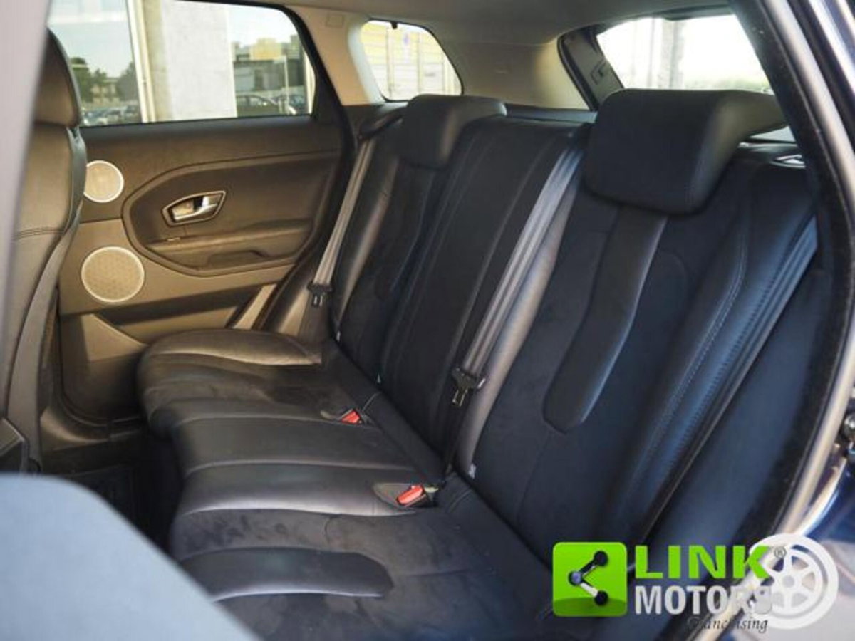 Land Rover Range Rover Evoque 2.2 TD4 5p. Prestige (6)
