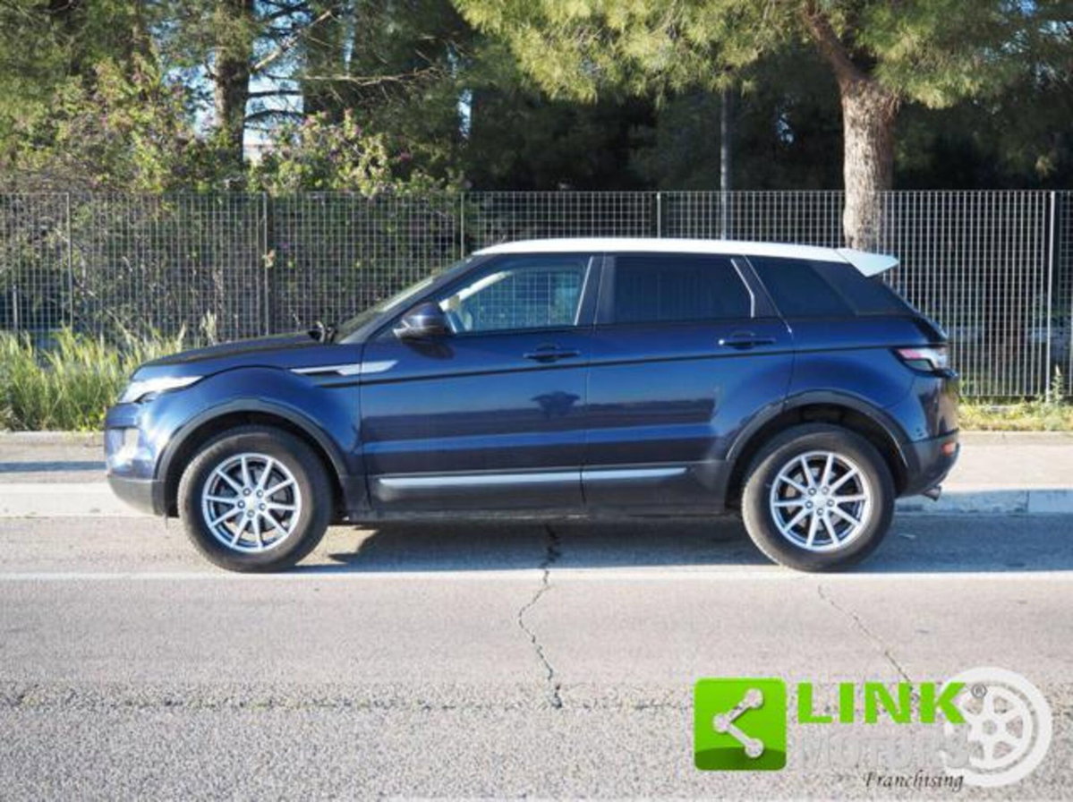 Land Rover Range Rover Evoque 2.2 TD4 5p. Prestige (9)