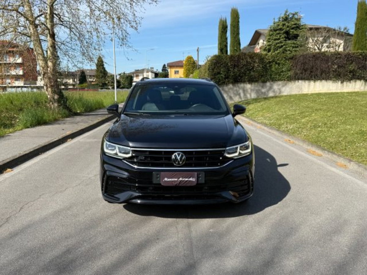Volkswagen Tiguan 1.5 TSI 150 CV DSG ACT R-Line (12)