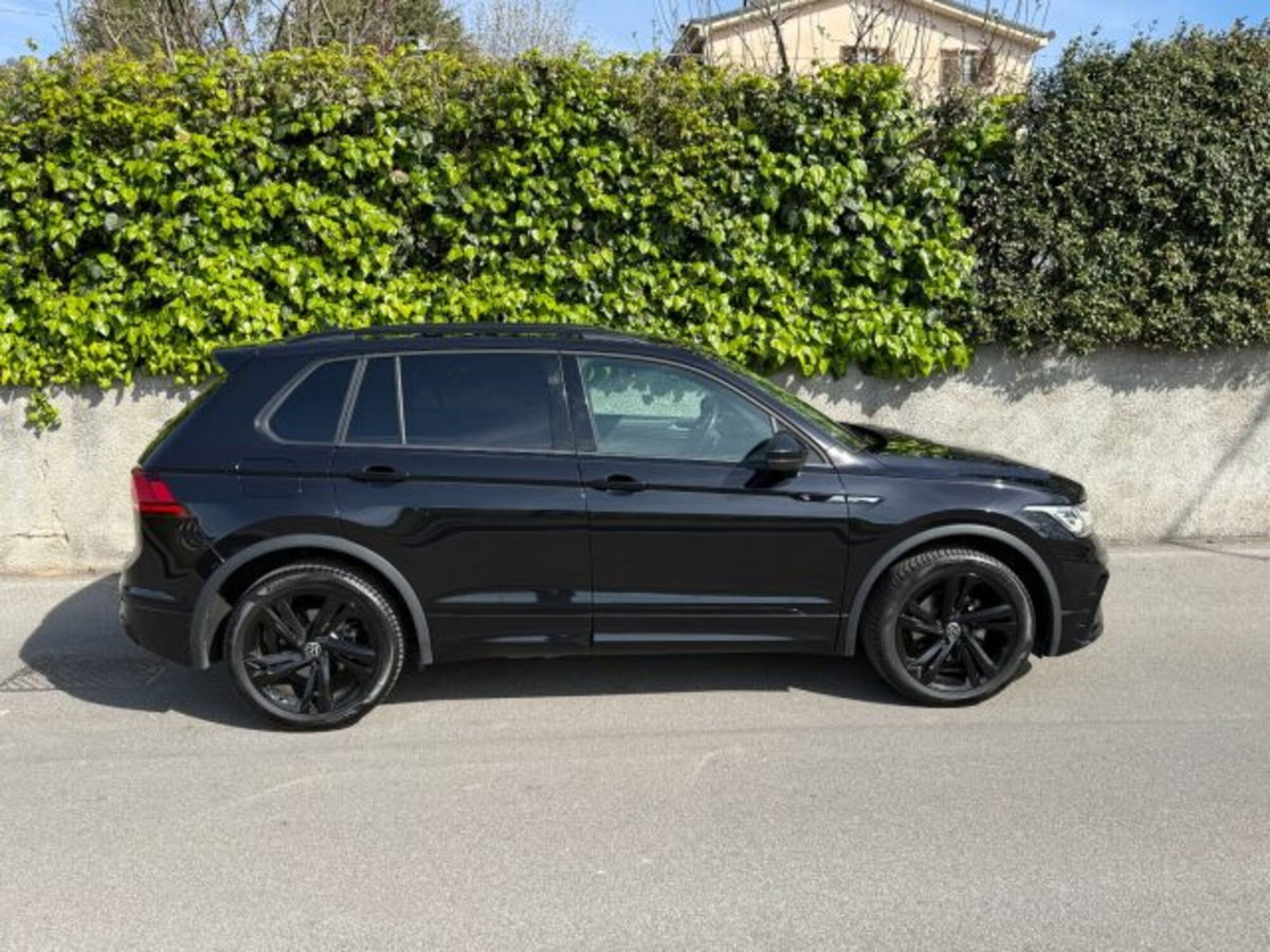Volkswagen Tiguan 1.5 TSI 150 CV DSG ACT R-Line (4)