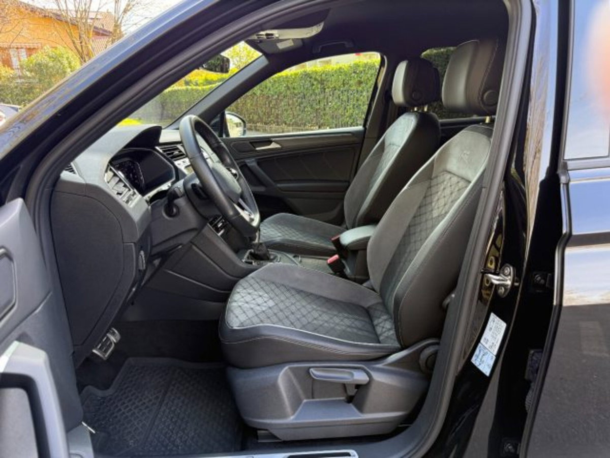Volkswagen Tiguan 1.5 TSI 150 CV DSG ACT R-Line (6)
