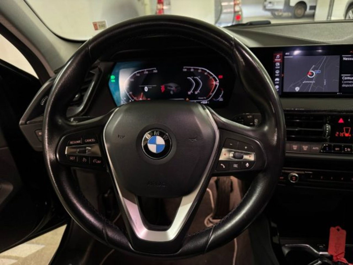 BMW Serie 1 116d 2.0 116CV cat 5 porte Attiva DPF (13)