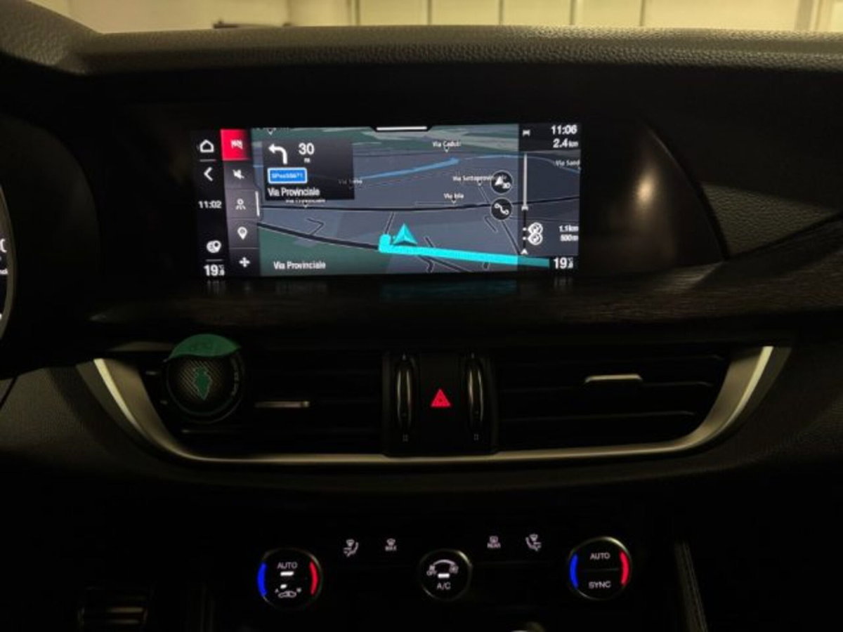 Alfa Romeo Stelvio Stelvio 2.2 Turbodiesel 210 CV AT8 Q4 Veloce (11)