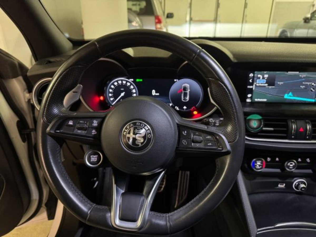 Alfa Romeo Stelvio Stelvio 2.2 Turbodiesel 210 CV AT8 Q4 Veloce (12)