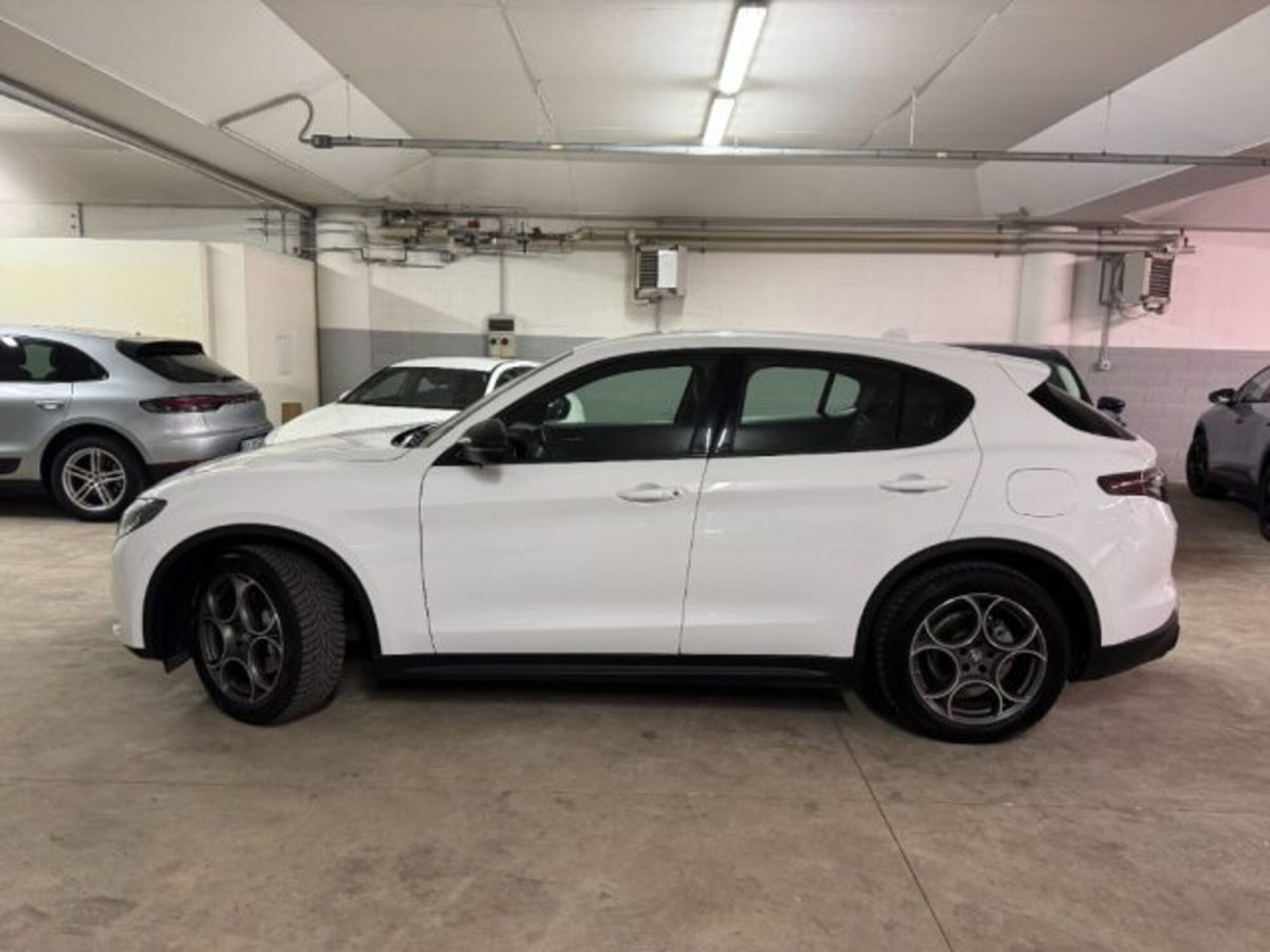 Alfa Romeo Stelvio Stelvio 2.2 Turbodiesel 210 CV AT8 Q4 Veloce (5)