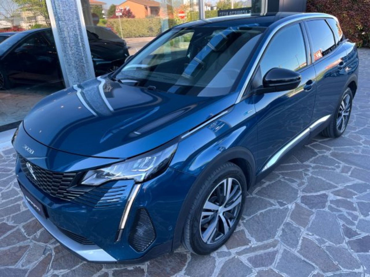 Peugeot 3008 Hybrid 225 e-EAT8 Allure