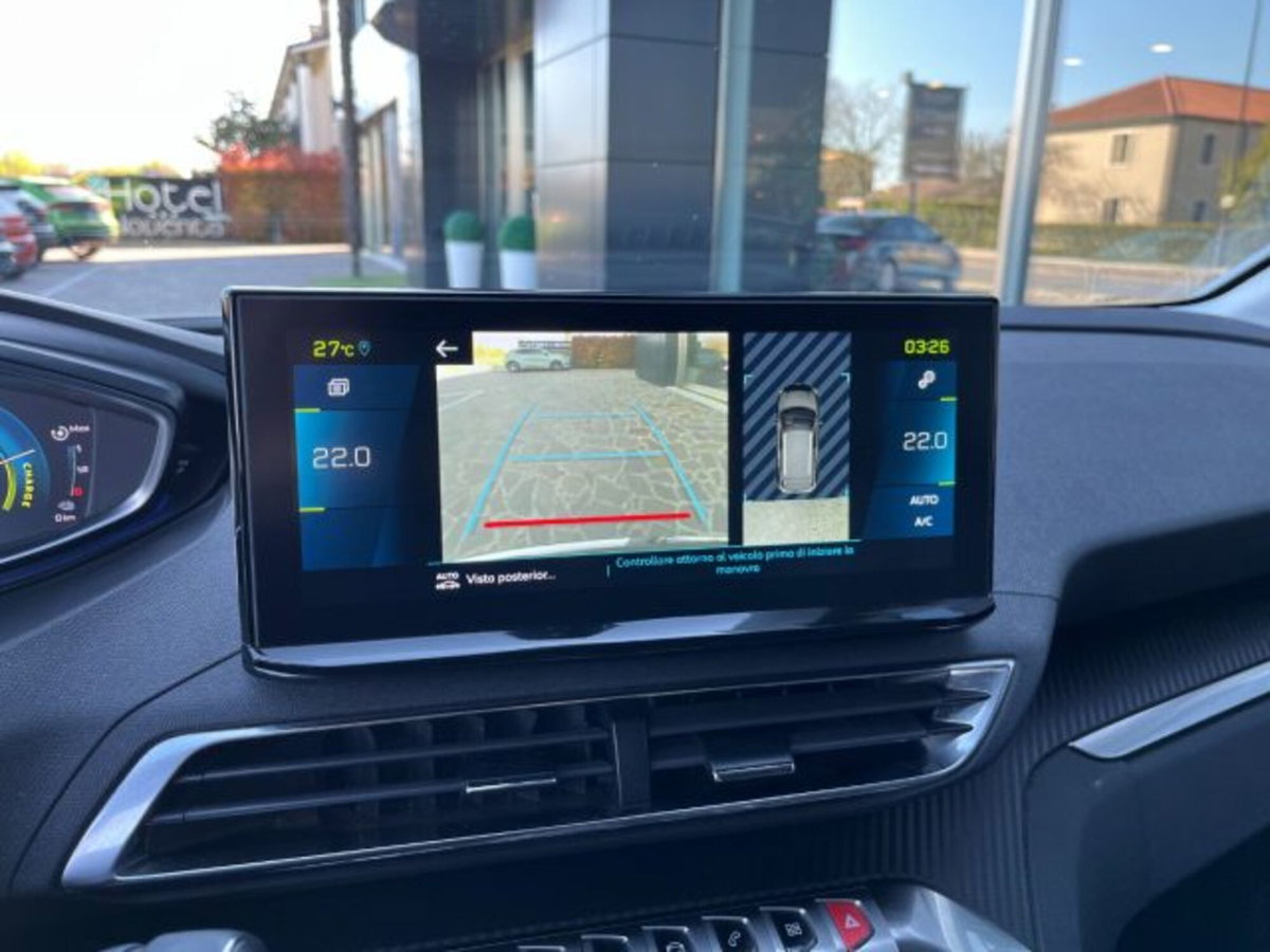Peugeot 3008 Hybrid 225 e-EAT8 Allure (12)