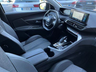 Peugeot 3008 Hybrid 225 e-EAT8 Allure (17)