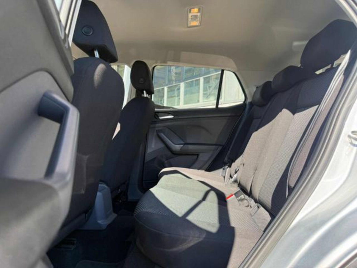 Volkswagen T-Cross 1.6 TDI SCR Urban BMT (11)