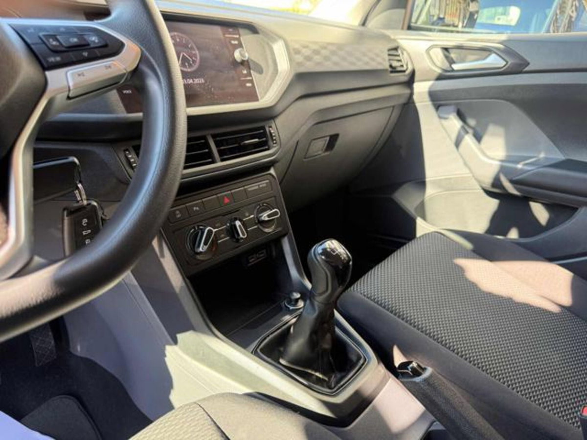 Volkswagen T-Cross 1.6 TDI SCR Urban BMT (8)
