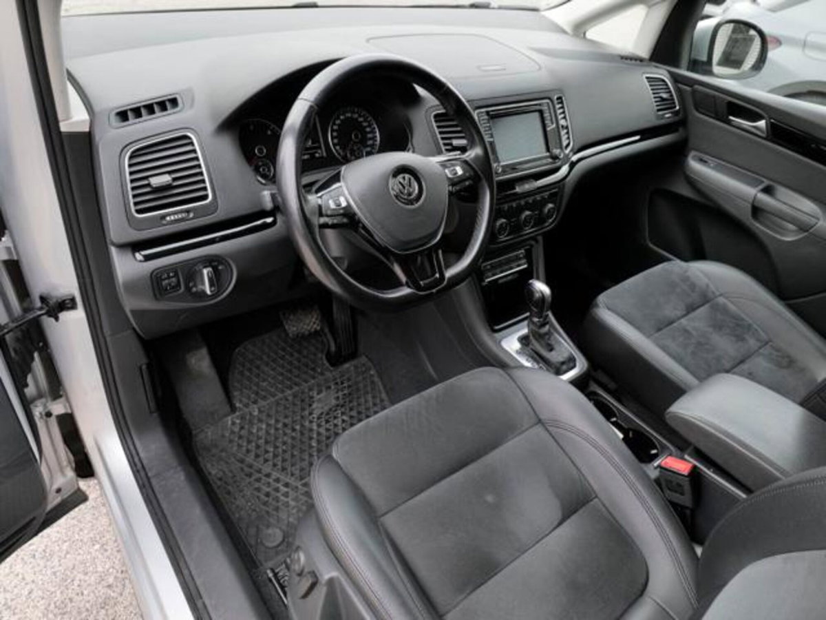 Volkswagen Sharan 2.0 TDI 150 CV SCR DSG Highline BlueMotion Tech. (6)