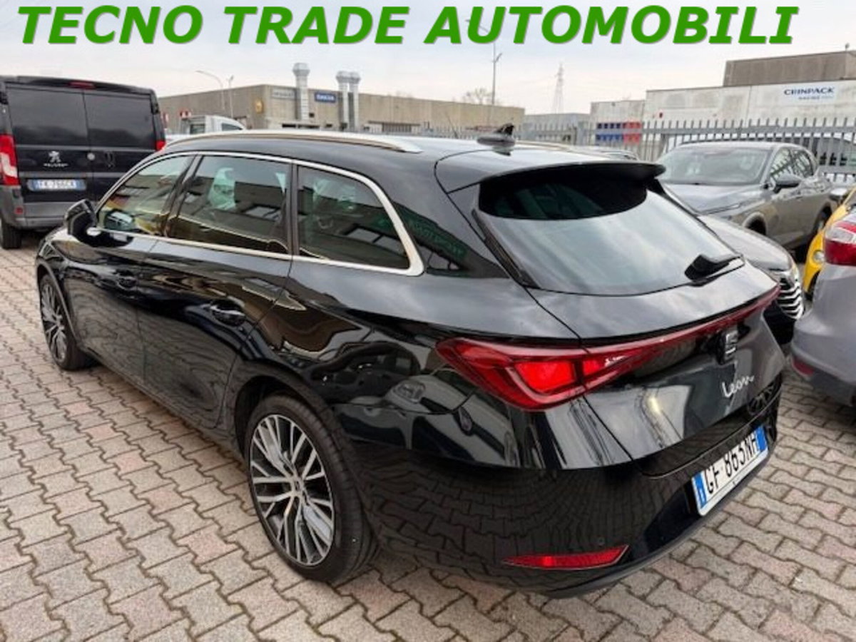 SEAT Leon ST Sportstourer 1.5 eTSI 150 CV DSG Xcellence (3)