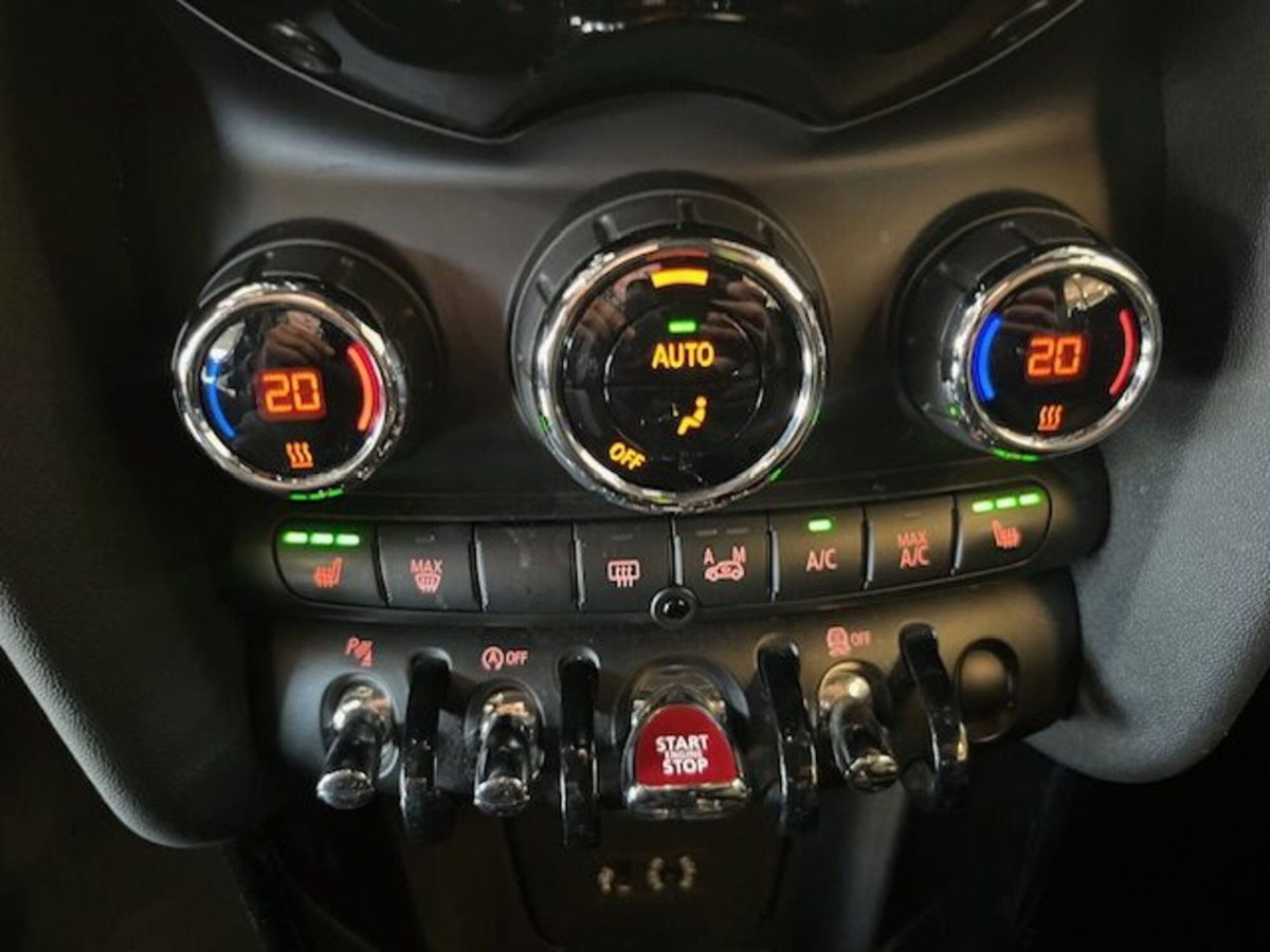 MINI Mini Cabrio 1.5 Cooper Cabrio (10)