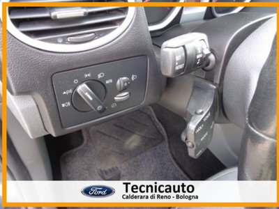 Ford Focus Station Wagon 2.0 (145CV) SW Bz.- GPL Tit. (16)