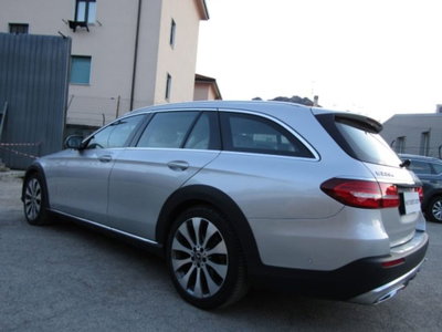 Mercedes-Benz Classe E Station Wagon 220 d 4Matic Auto Sport All-Terrain (6)
