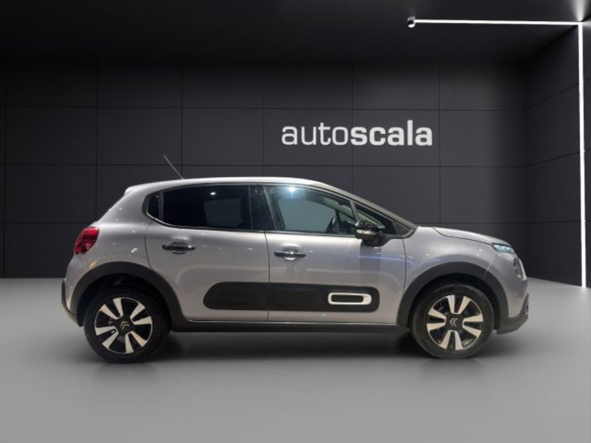 Citroen C3 PureTech 110 S&S EAT6 Shine (6)