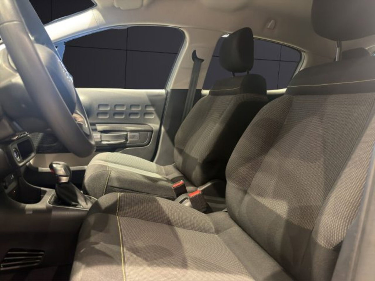 Citroen C3 PureTech 110 S&S EAT6 Shine (9)