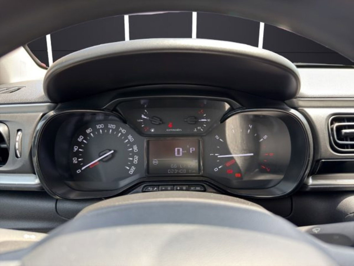 Citroen C3 PureTech 110 S&S EAT6 Shine Pack (11)