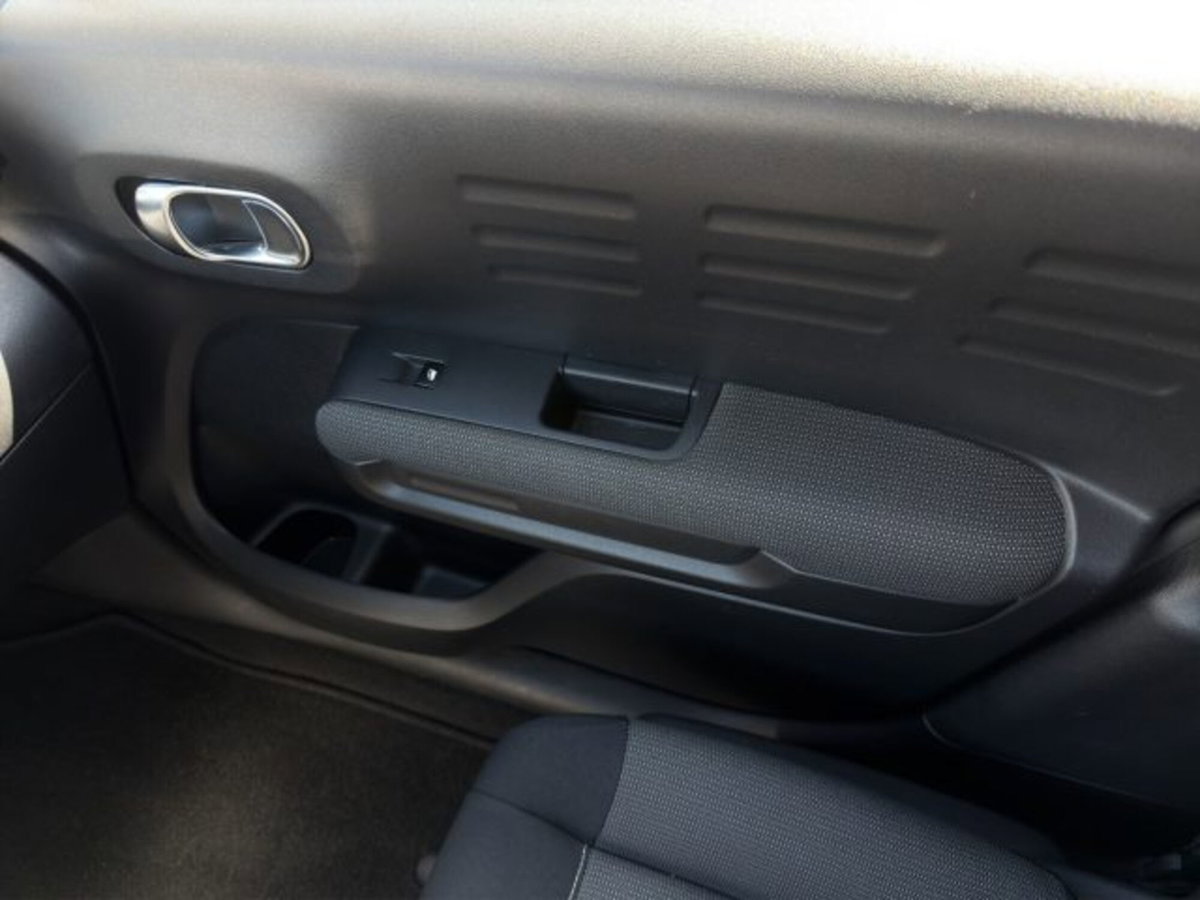 Citroen C3 Aircross PureTech 110 S&S Shine Pack (17)