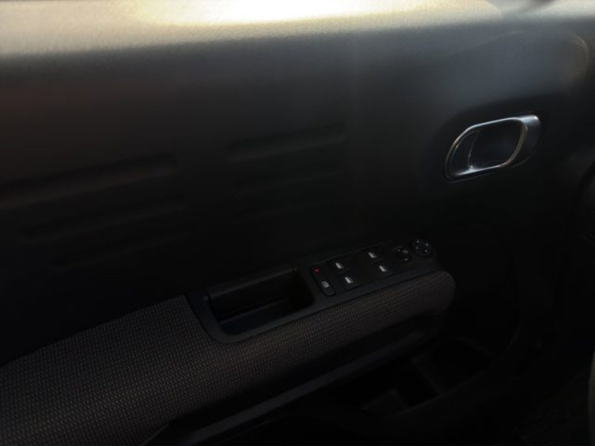 Citroen C3 Aircross PureTech 130 S&S EAT6 Shine (12)