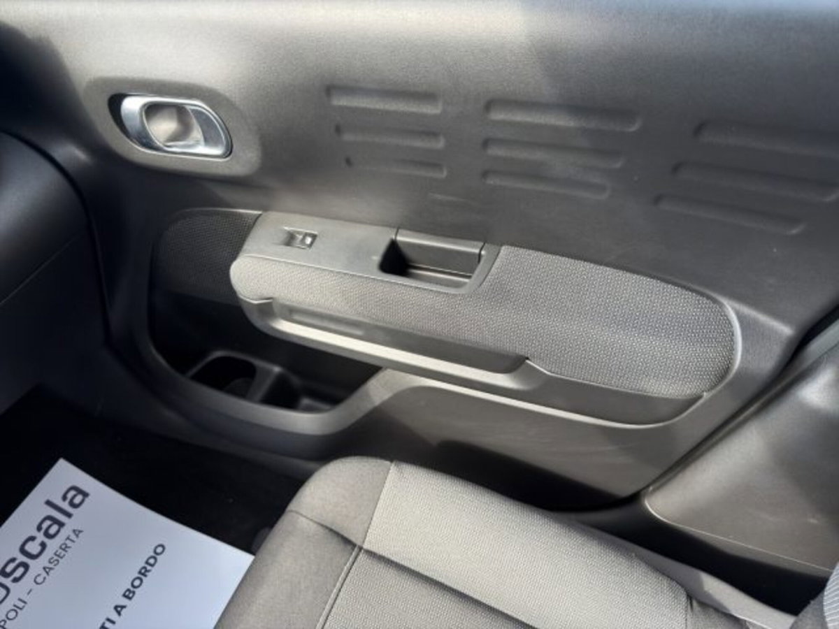 Citroen C3 Aircross PureTech 130 S&S EAT6 Shine (17)