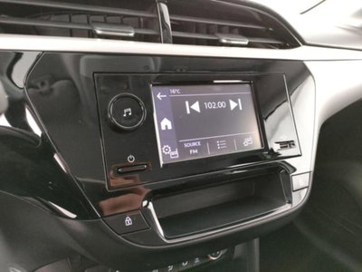 Opel Corsa 1.2 Edition (10)
