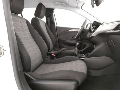 Opel Corsa 1.2 Edition (7)