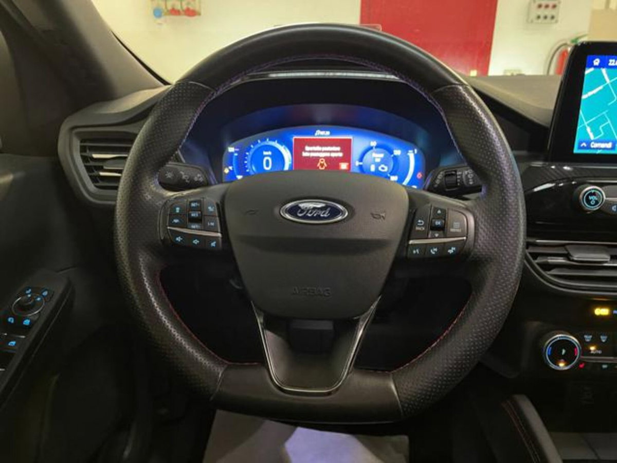 Ford Kuga 2.5 Plug In Hybrid 225 CV CVT 2WD ST-Line (15)