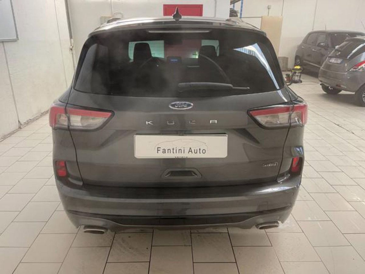 Ford Kuga 2.5 Plug In Hybrid 225 CV CVT 2WD ST-Line (4)
