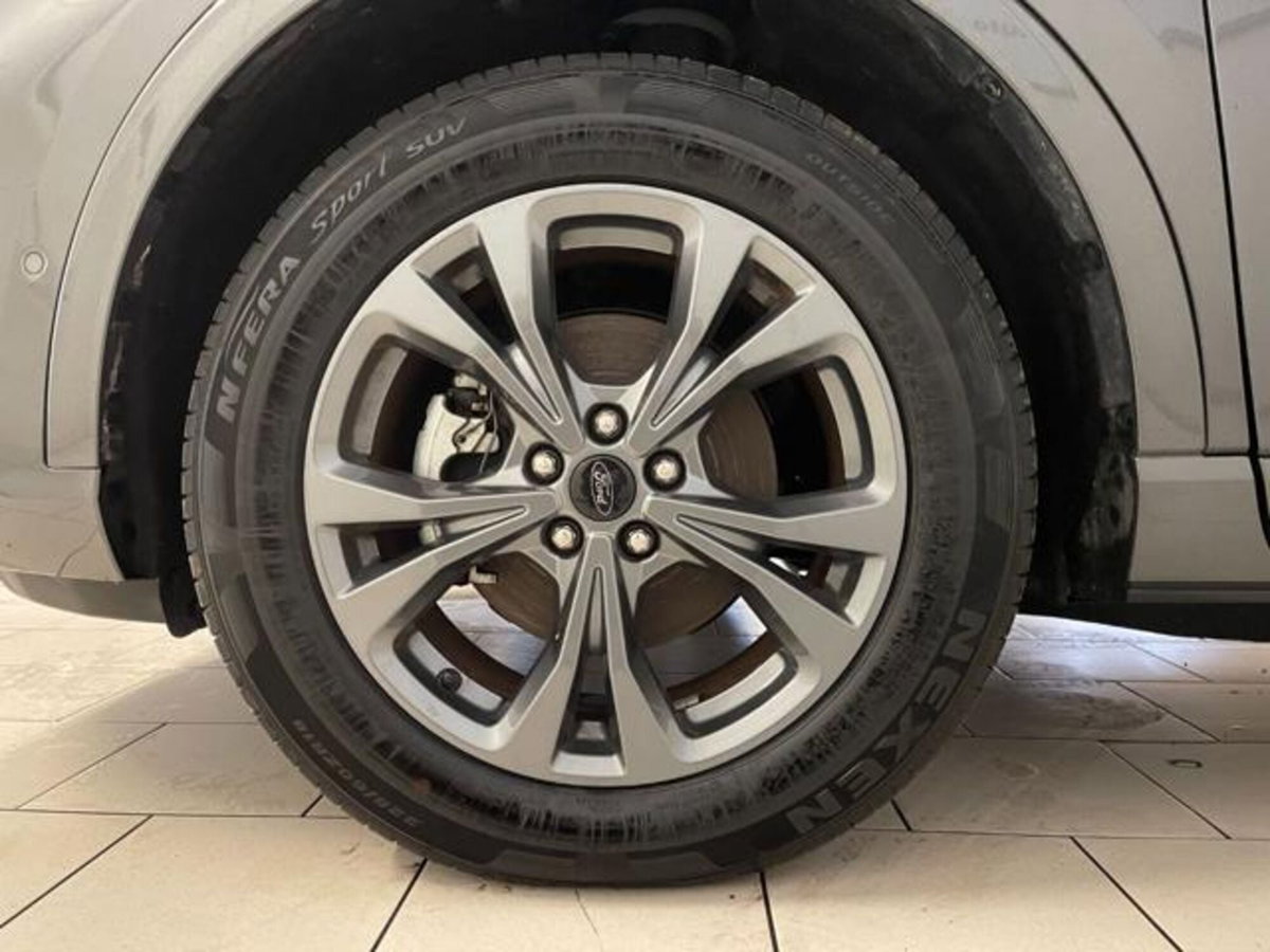 Ford Kuga 2.5 Plug In Hybrid 225 CV CVT 2WD ST-Line (6)