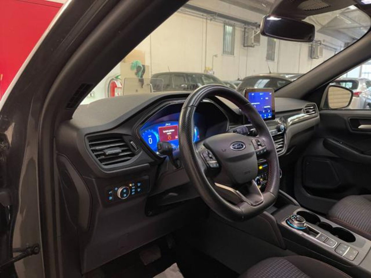 Ford Kuga 2.5 Plug In Hybrid 225 CV CVT 2WD ST-Line (7)
