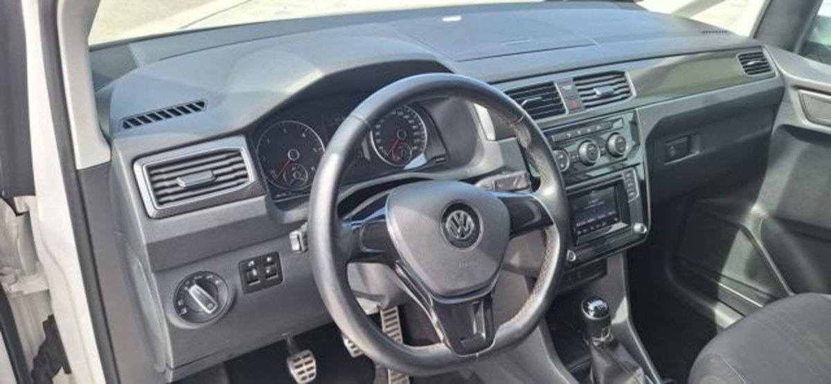 Volkswagen Caddy 2.0 TDI 122 CV 4MOTION Alltrack (15)