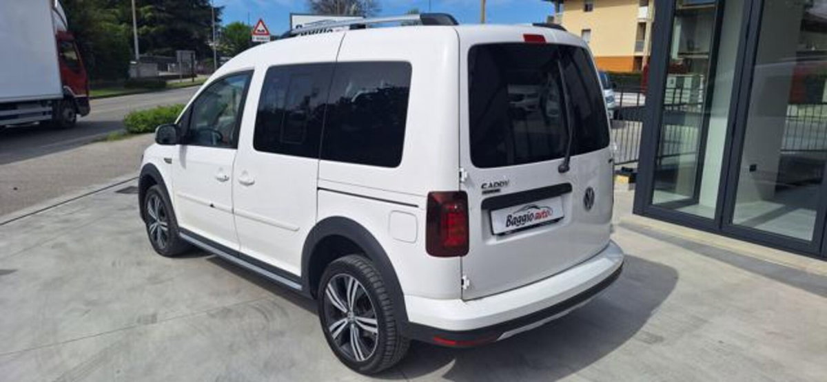 Volkswagen Caddy 2.0 TDI 122 CV 4MOTION Alltrack (19)