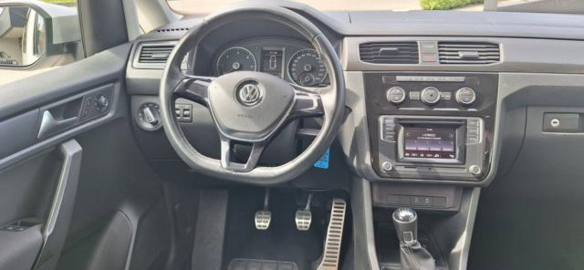 Volkswagen Caddy 2.0 TDI 122 CV 4MOTION Alltrack (2)