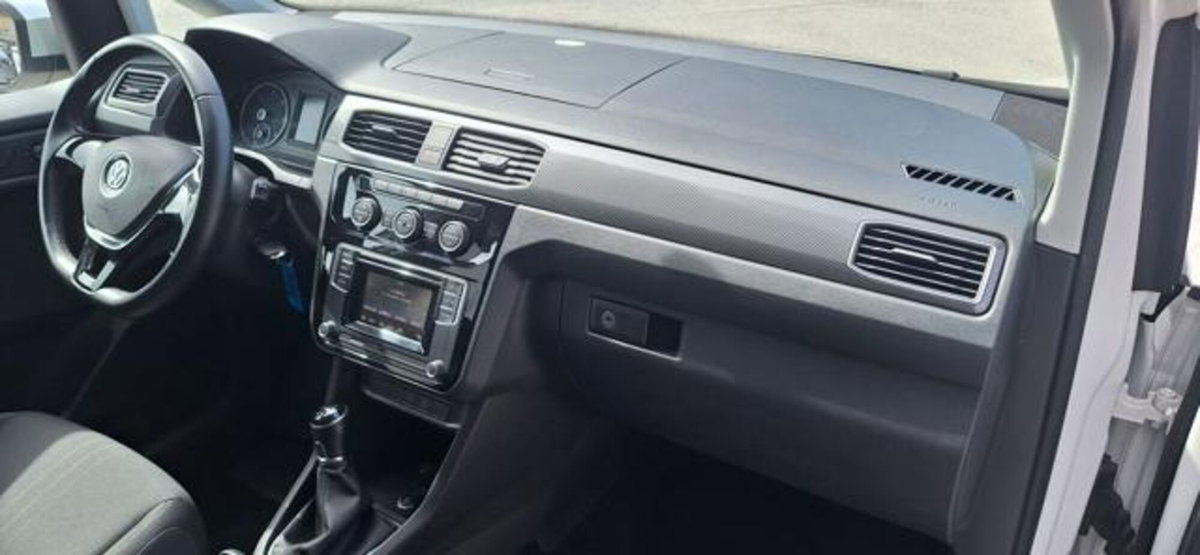 Volkswagen Caddy 2.0 TDI 122 CV 4MOTION Alltrack (20)