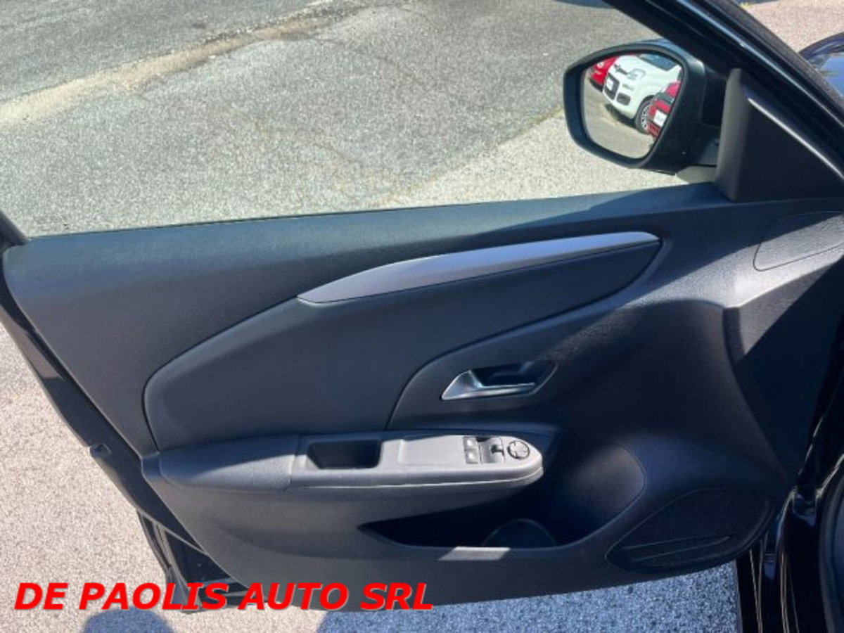 Opel Corsa 1.2 Edition (5)