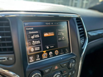 Jeep Grand Cherokee 3.0 V6 CRD 250 CV Multijet II Overland (16)