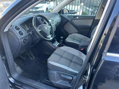Volkswagen Tiguan 2.0 TDI DPF 4MOTION DSG Sport & Style (4)