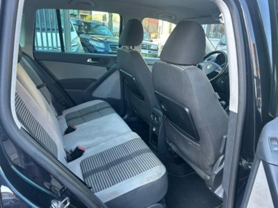 Volkswagen Tiguan 2.0 TDI DPF 4MOTION DSG Sport & Style (6)