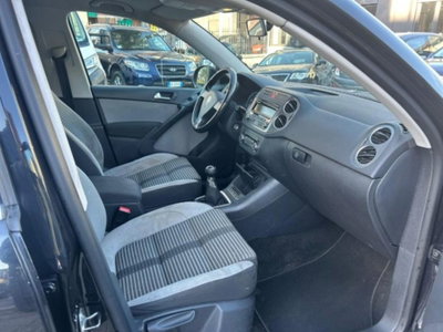 Volkswagen Tiguan 2.0 TDI DPF 4MOTION DSG Sport & Style (7)