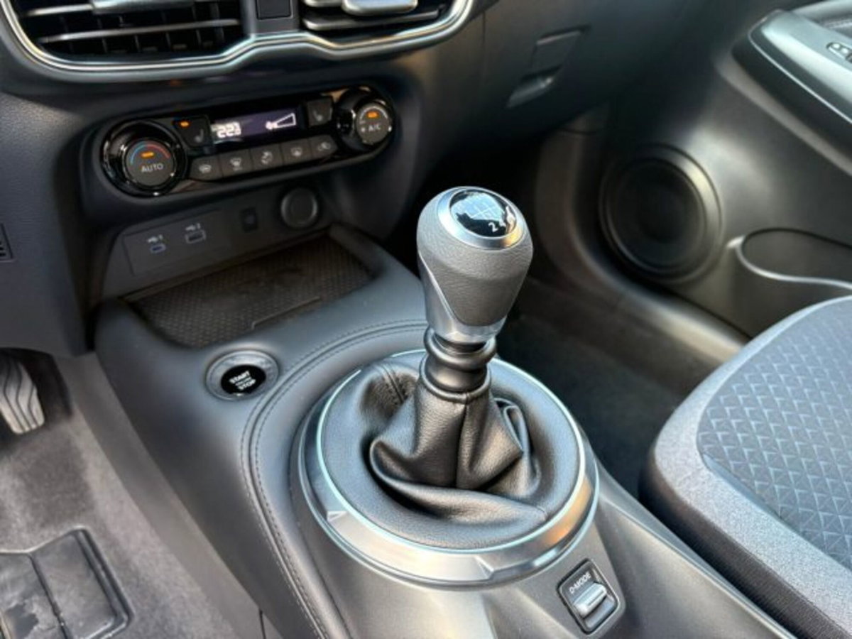 Nissan Juke 1.0 dig-t N-Connecta 114cv (13)